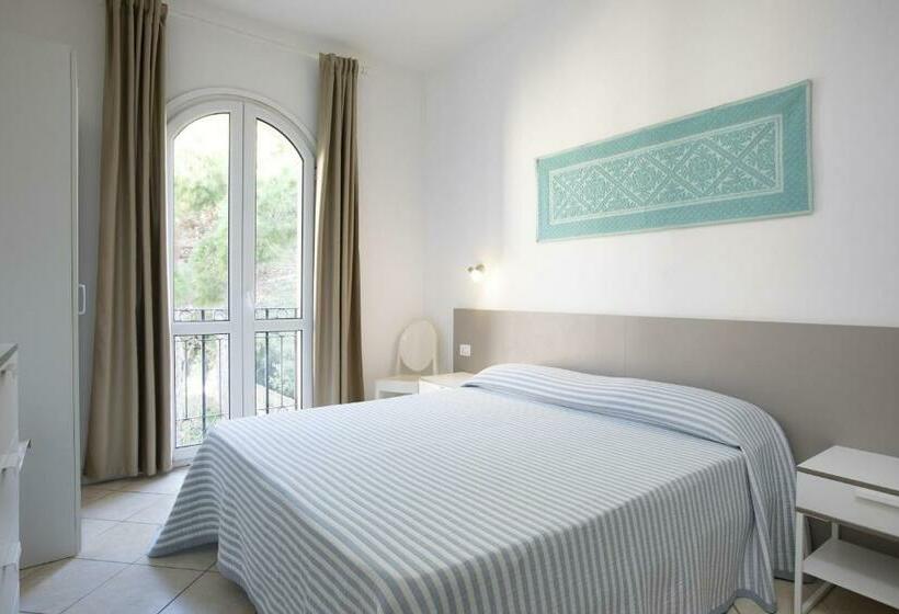 اتاق استاندارد چهار تخته, Muma Hostel