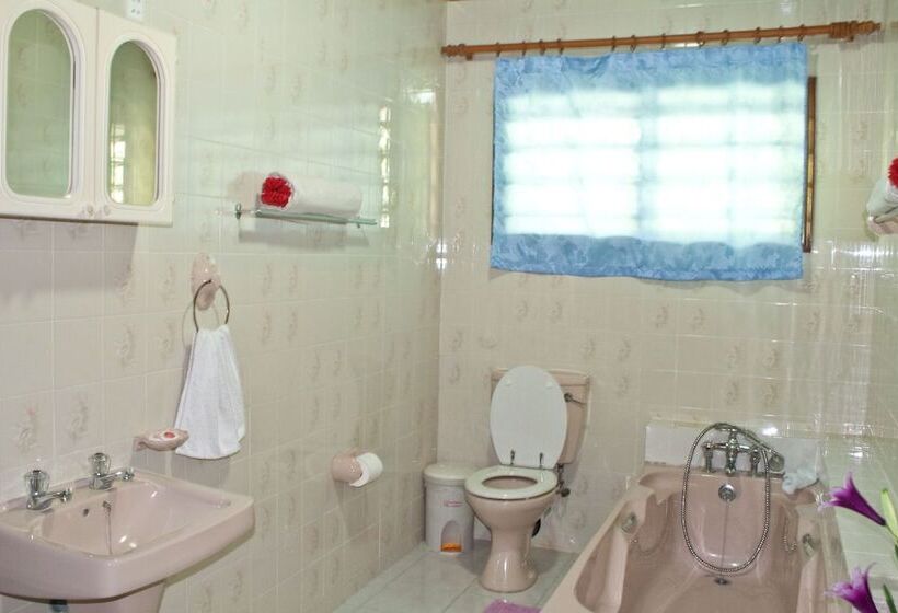 اتاق استاندارد, Villa De Roses
