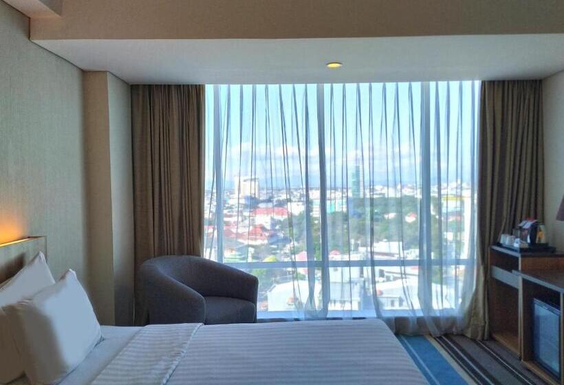 디럭스 룸, Swiss Belhotel Makassar