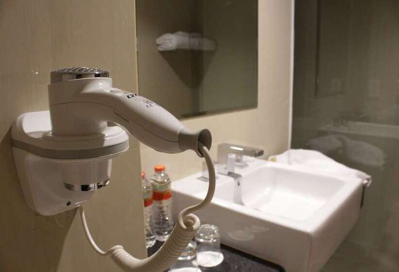 수피리어 룸, Swiss Belhotel Makassar