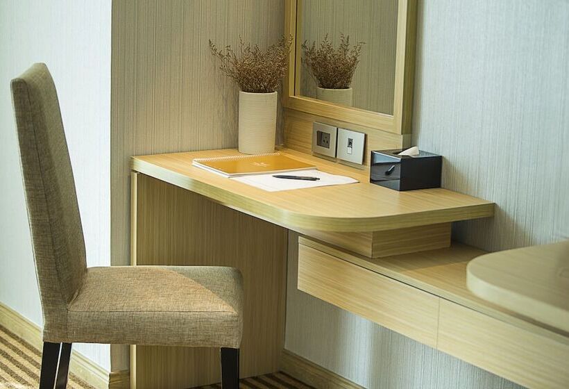 Номер Deluxe Вид на Город, Muong Thanh Luxury Vientiane