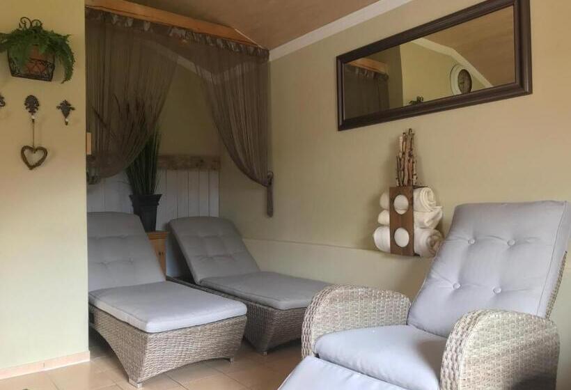Номер Стандарт, Zur Neuen Post Landgasthof
