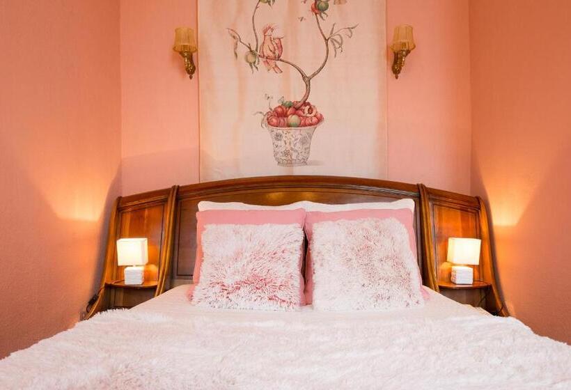اتاق لوکس, B&b Le Logis Du Mas
