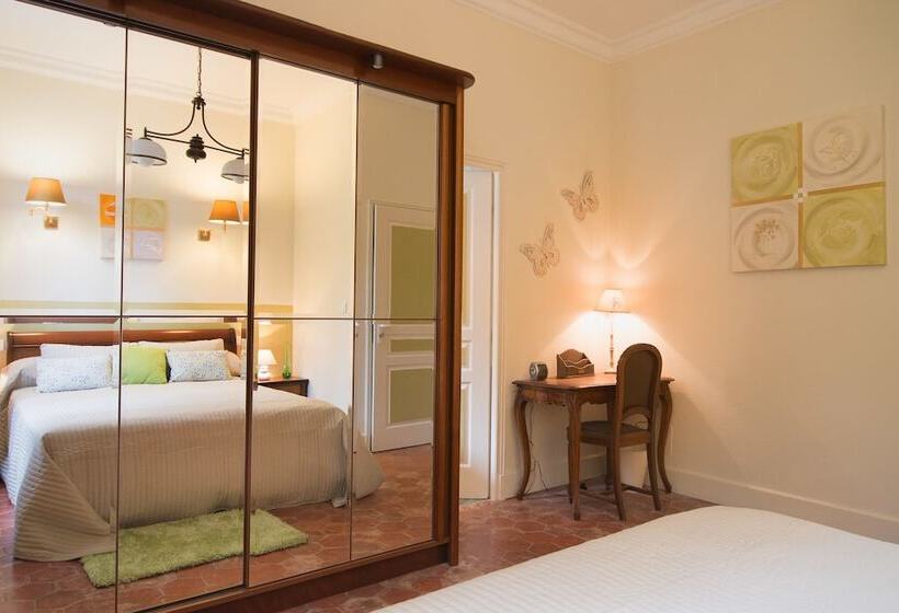 اتاق لوکس, B&b Le Logis Du Mas