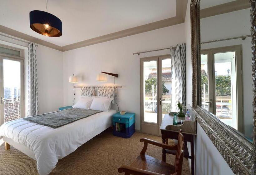 غرفة قياسية مزوَّدة بشُرفة, B&b Villa Du Roc Fleuri