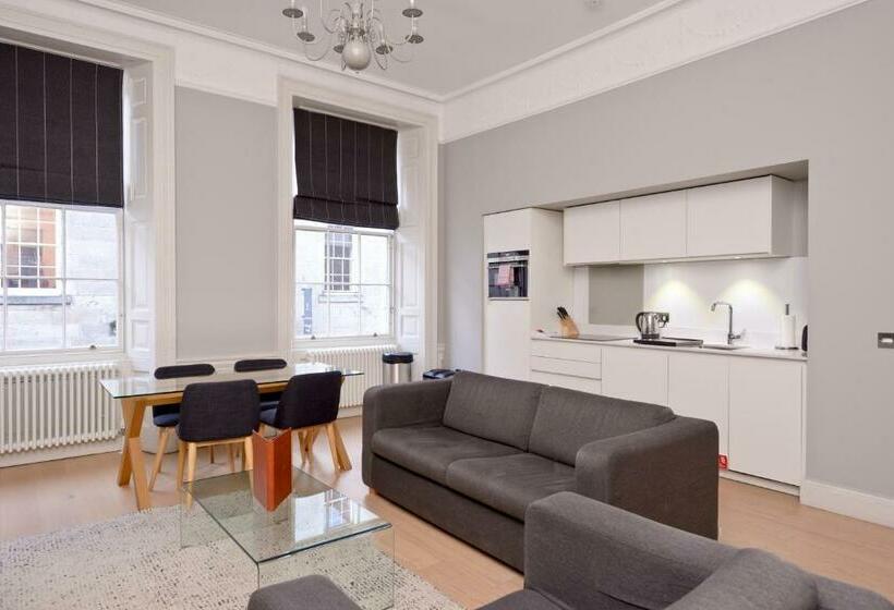 Apartamento Superior 1 Dormitório, Destiny Scotland   Hill Street Apartments