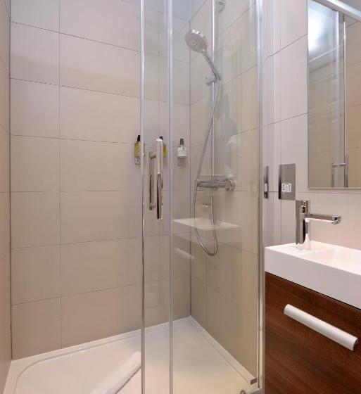 Apartamento 2 Dormitórios, Destiny Scotland   Hill Street Apartments