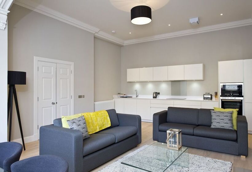 Apartamento Superior 2 Dormitórios, Destiny Scotland   Hill Street Apartments