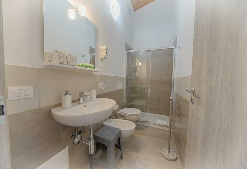 Семейный Номер, Casa Lucia