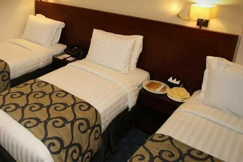 Номер Стандарт Трехместный, Al Aqeeq Al Rawda Hotel By Sedra International