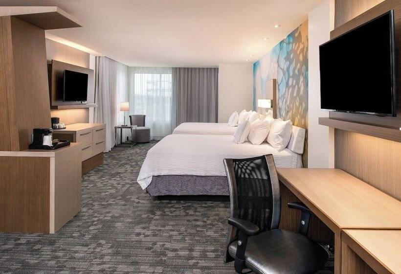 Люкс, Courtyard By Marriott Detroit Farmington
