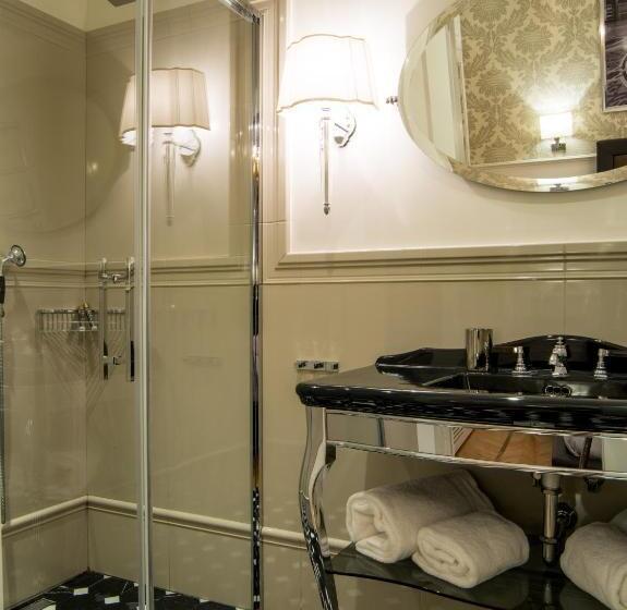 اتاق راحتی, Luxury Duomo Rooms
