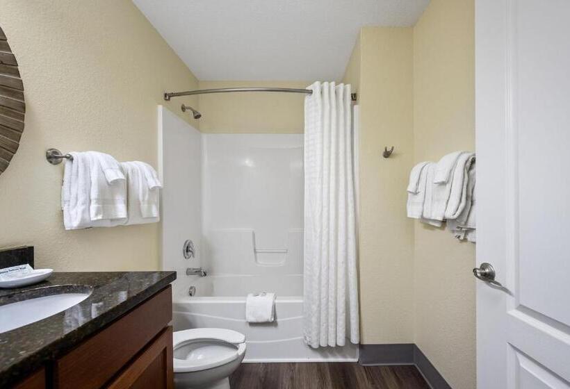 스위트 킹사이즈 침대, Affordable Suites Of America Stafford Quantico
