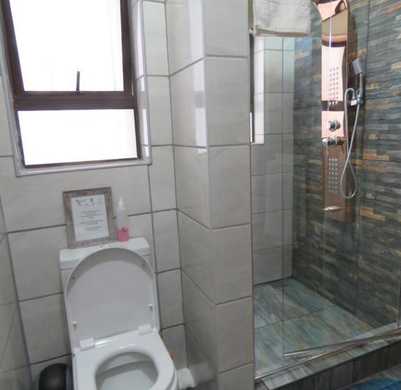 اتاق استاندارد, Beachcomber Bay Guest House In South Africa