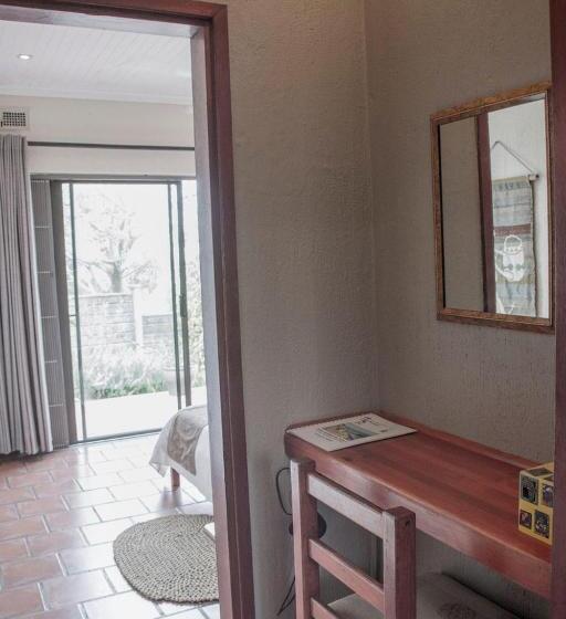 اتاق استاندارد, Beachcomber Bay Guest House In South Africa