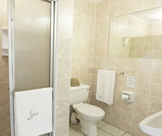 اتاق استاندارد, Beachcomber Bay Guest House In South Africa