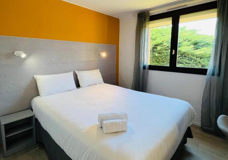 Номер Стандарт, Hôtel Le Forestia