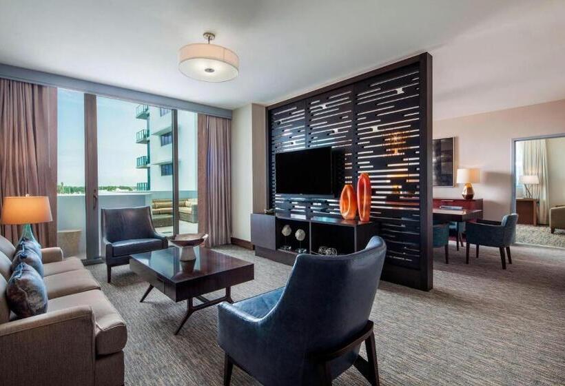 سوئیت با چشم‌انداز, The Westin Sarasota