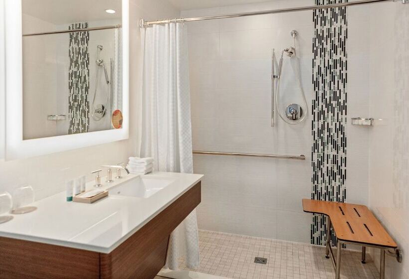 Номер Классика Двуспальная Кровать, The Westin Sarasota