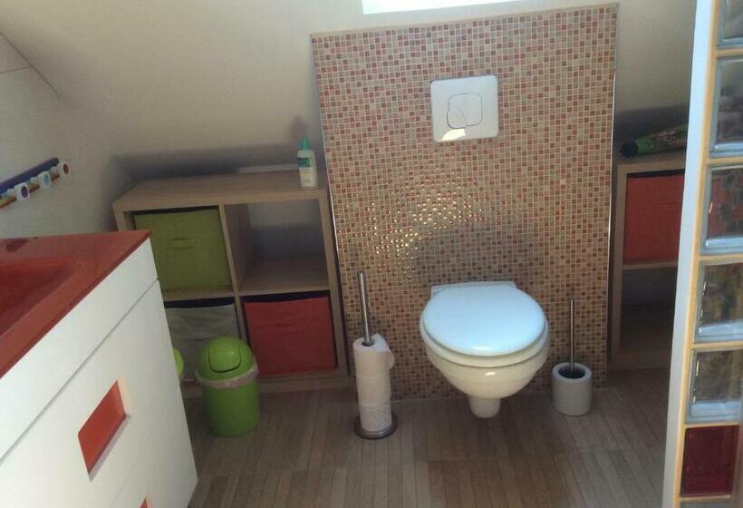 اتاق استاندارد چهار تخته, Les Chambres D Oriane