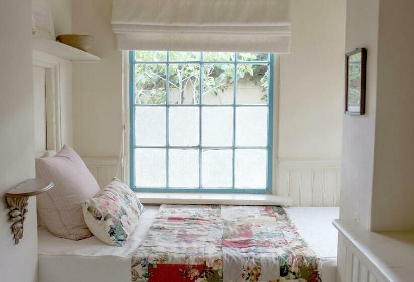 Люкс, Prince Albert Country Stay