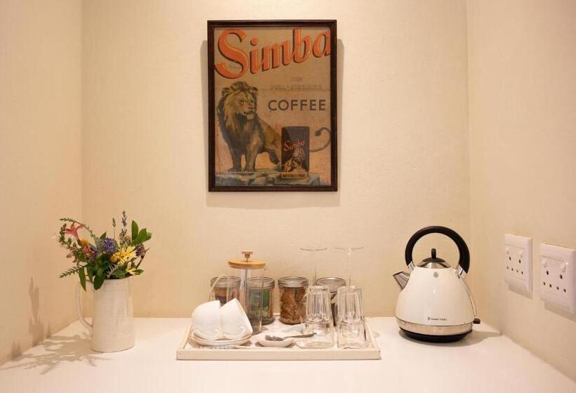 컴포트 룸, Prince Albert Country Stay