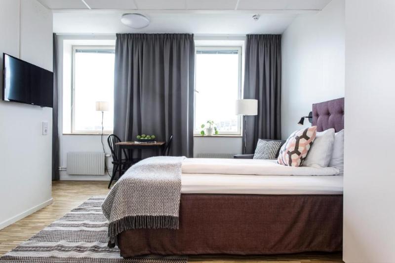 标准工作室, Candlewood Suites York, An Ihg