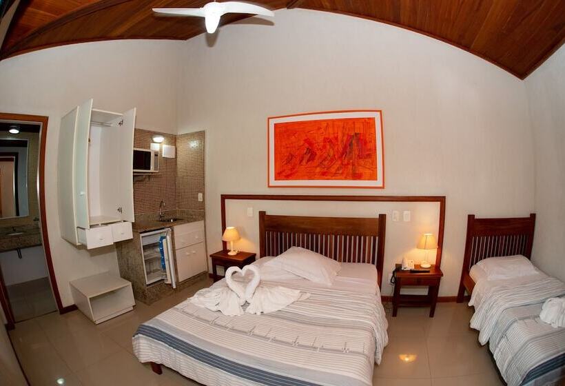 Quarto Triplo Estandar, Pousada Lua Cheia