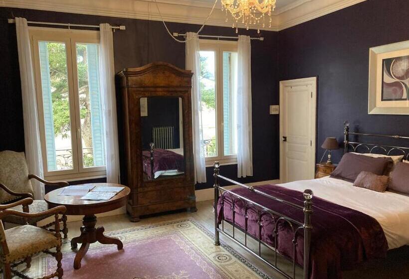 غرفة قياسية مطلّة علي الحديقة, La Villa Celine