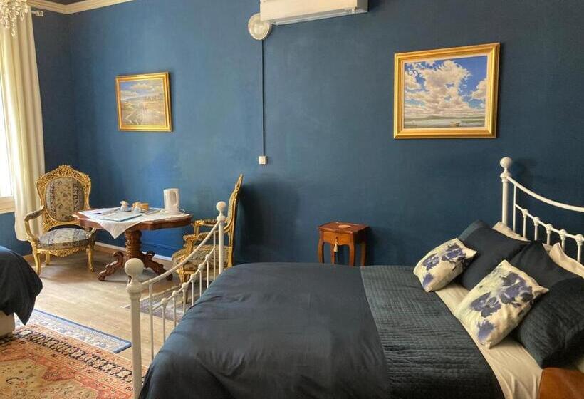 Номер Стандарт Трехместный, La Villa Celine