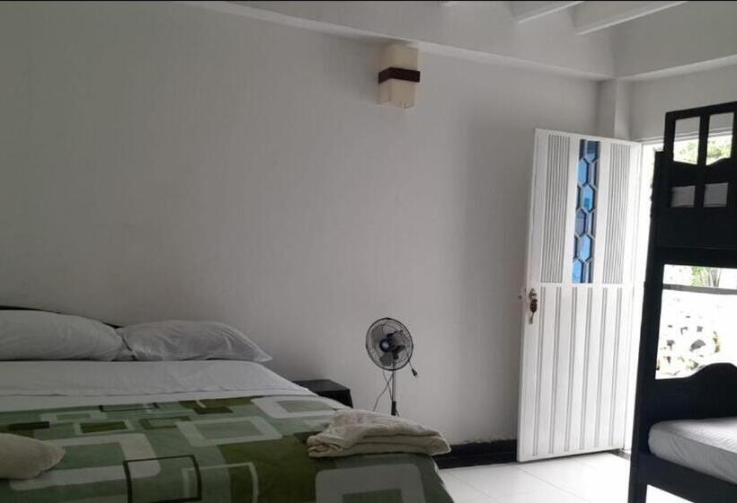 اتاق استاندارد چهار تخته, Minca Express Relax   Base Camp