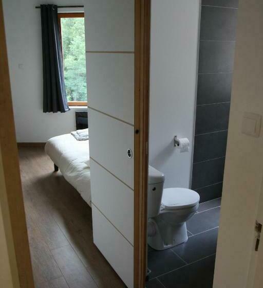 4인용 스탠다드 룸, Hôtel Restaurant Du Pêcheur