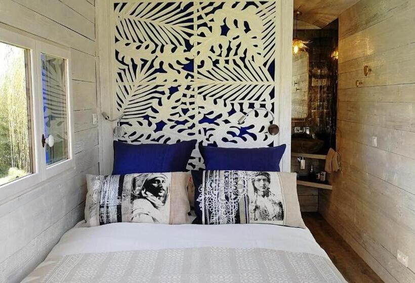标准间, Sous Les Platanes B&b