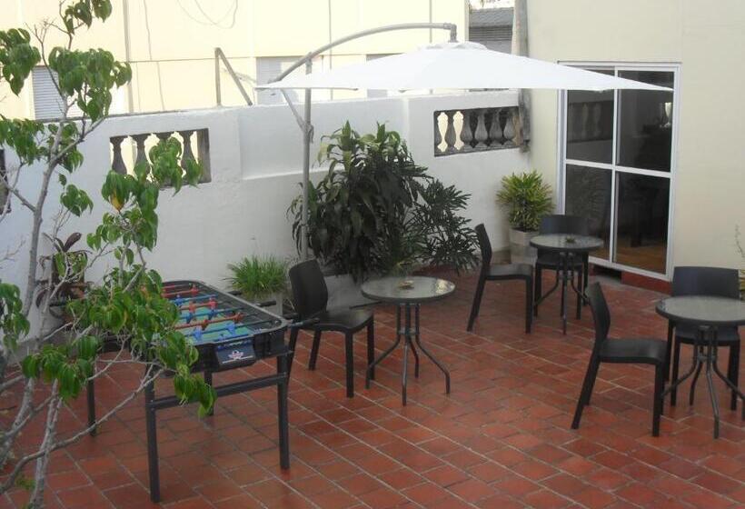 اتاق استاندارد سه نفره, Che Argentina Hostel Suites