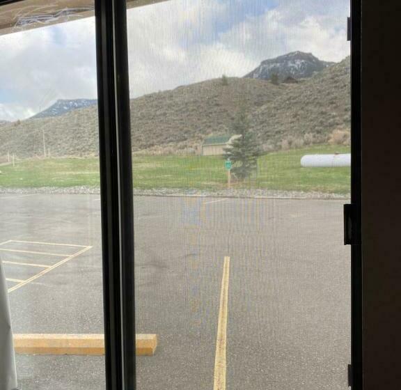 Quarto Estandar, Green Creek Inn And Rv Park