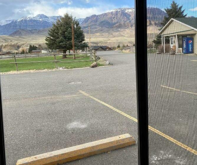 Quarto Estandar, Green Creek Inn And Rv Park