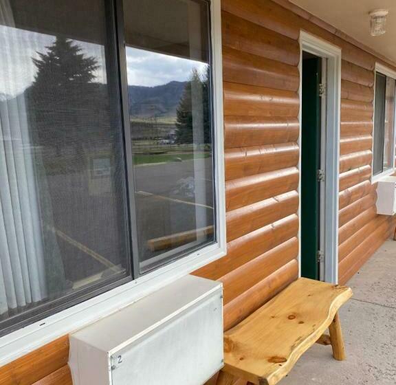 Номер Стандарт, Green Creek Inn And Rv Park