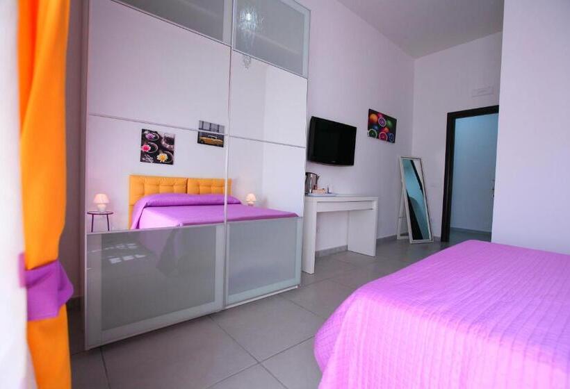 اتاق استاندارد, Megaride Santa Lucia