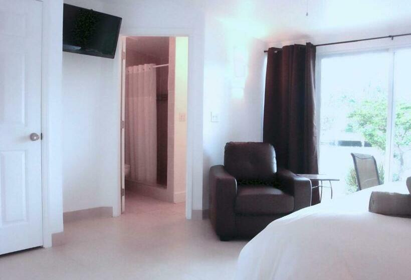 プレミアムルーム, The Cabanas Guesthouse & Spa   Gay Resort Catering To Gay Men
