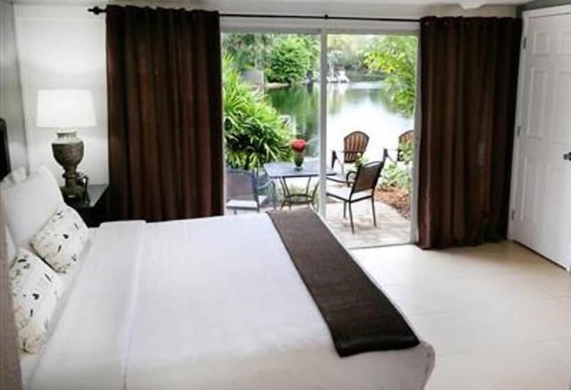 Номер Премиум, The Cabanas Guesthouse & Spa   Gay Resort Catering To Gay Men