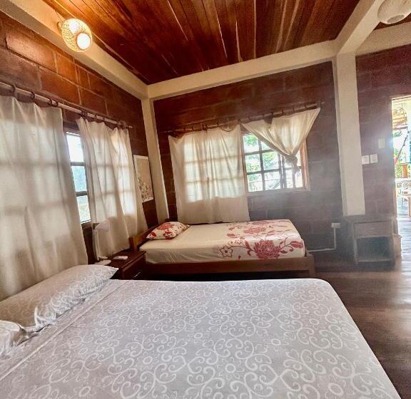 غرفة سوبيريور عائلية, The Sea Garden House