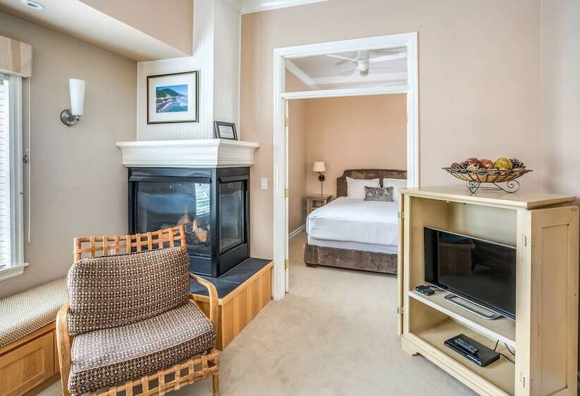 Люкс, Cannon Beach Hotel Collection