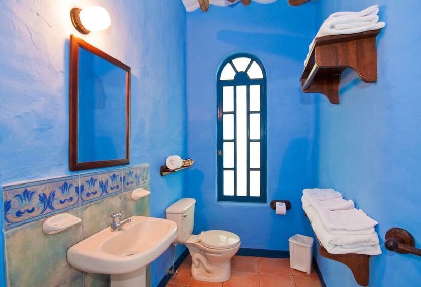 Четырехместный Номер Стандарт, Mantaraya Lodge