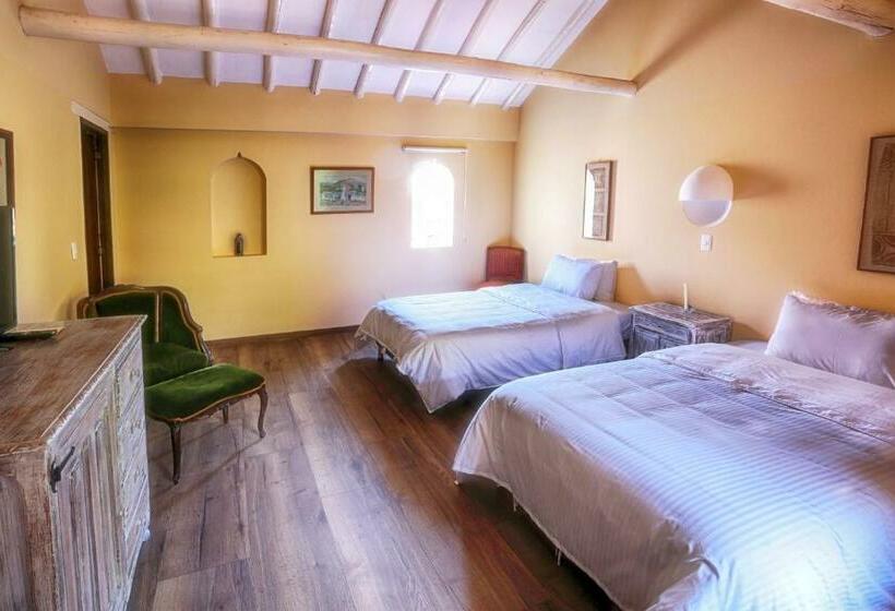 Номер Стандарт, Plazuela De San Agustín
