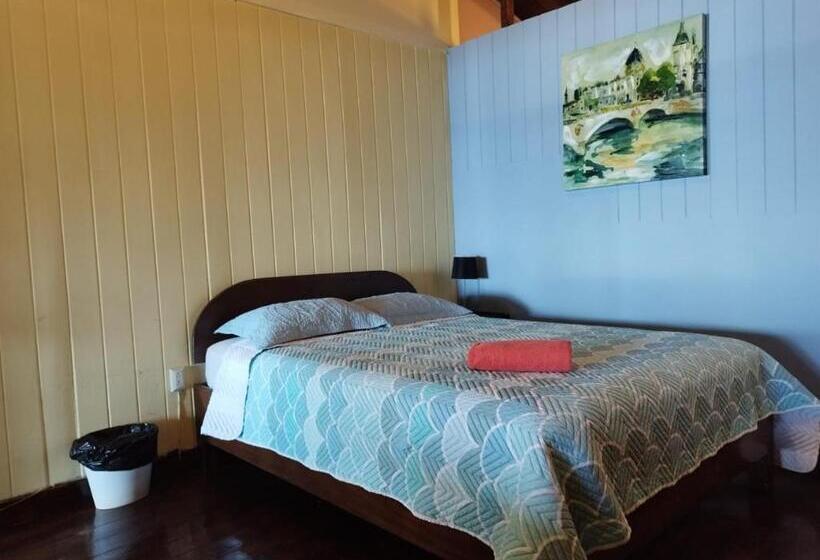 Номер Стандарт Вид на Море с Балконом, Rustic Beach Front Hotel Brasilito