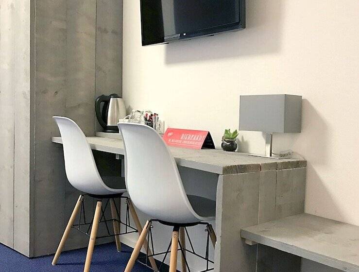 Семейный Номер, Belgische Loodsensociëteit