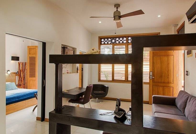 سوییت, Boutique Casa Carolina