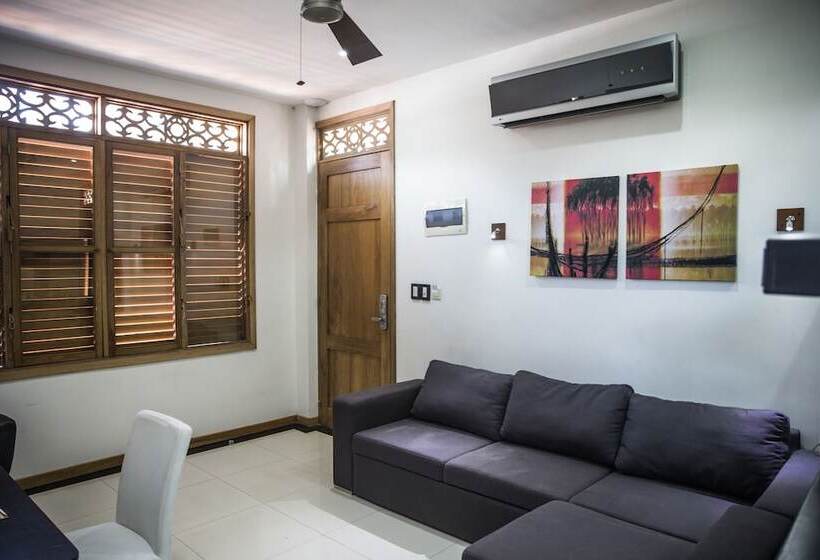 سوییت, Boutique Casa Carolina