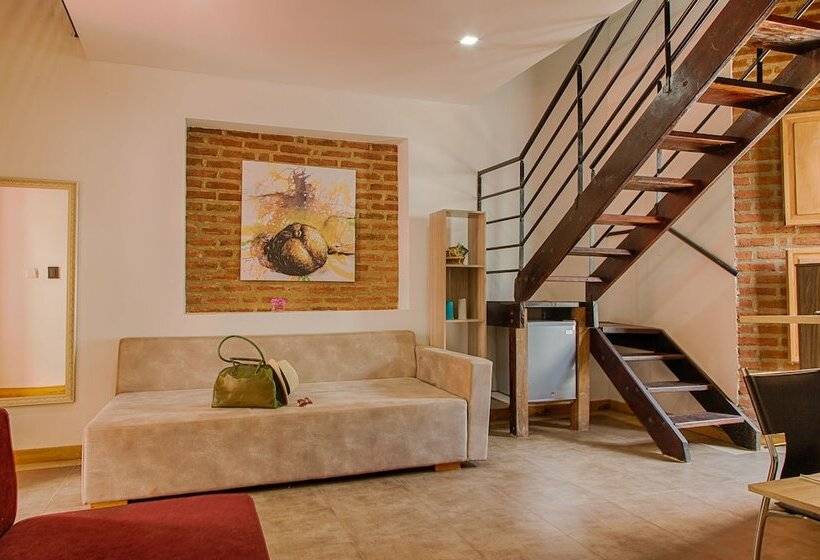 سوییت, Boutique Casa Carolina