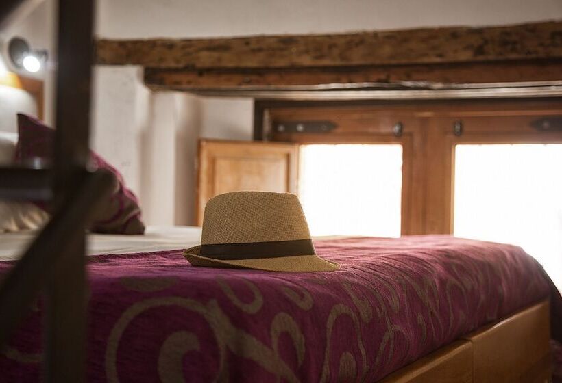 اتاق استاندارد, Boutique Casa Carolina